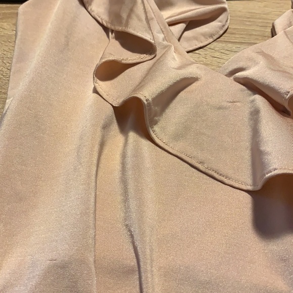 Ruffle Bodysuit - Picture 6 of 7